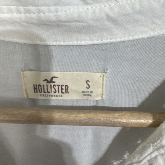 Hollister Shirt Womens Small White Lace Floral Long Sleeve Collared Button Down - Picture 2 of 10